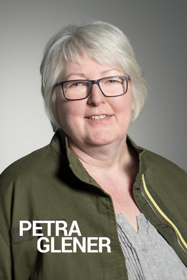 petra_glener_hoch.jpg